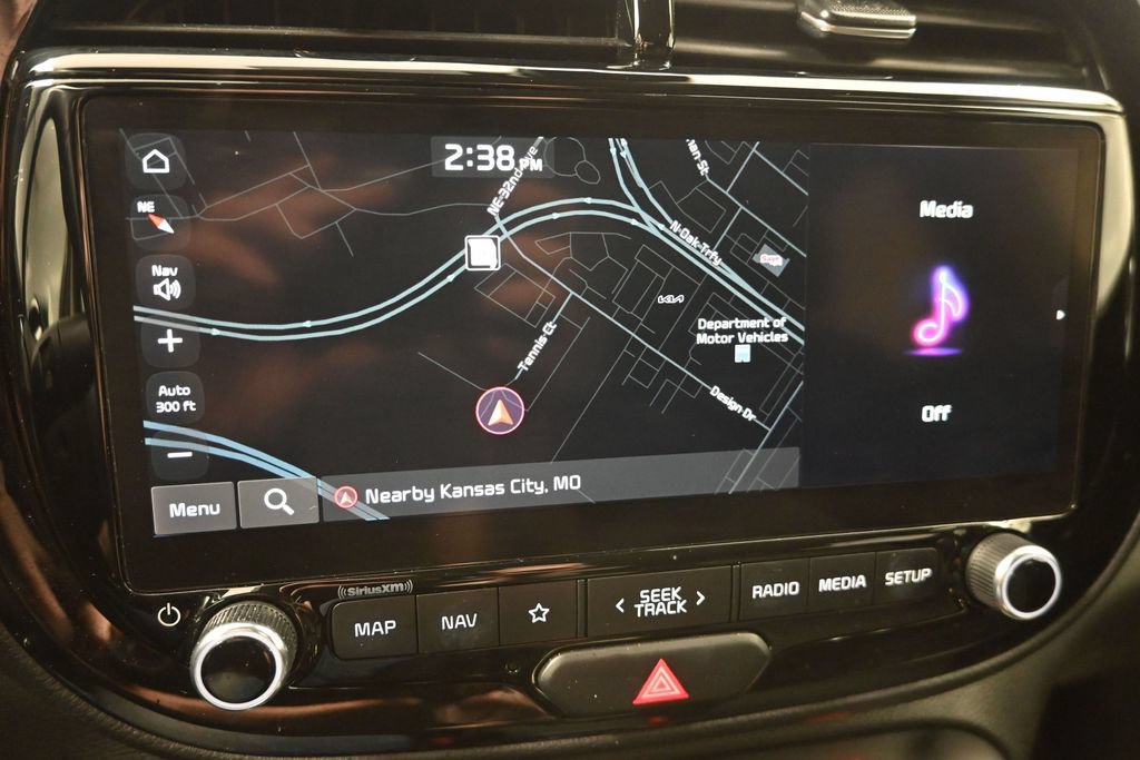 Certified 2023 Kia Soul EX FWD image 16