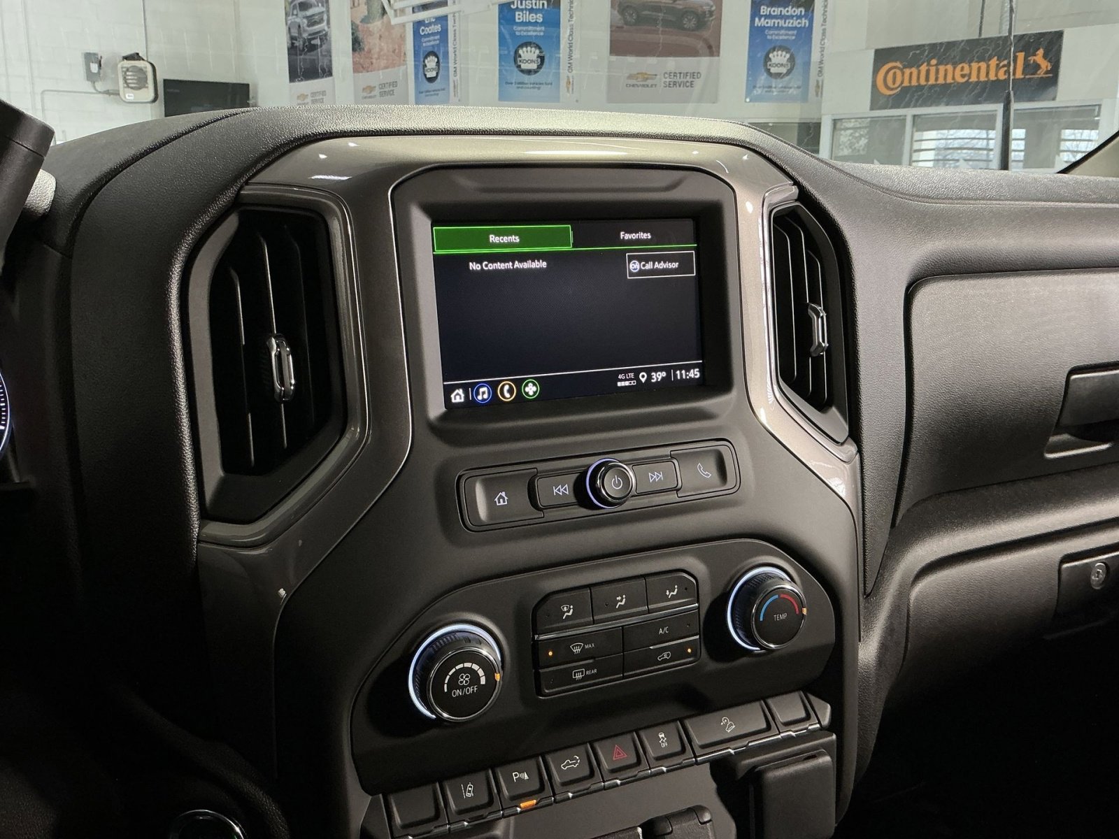 New 2026 Chevrolet Silverado 2500 Custom w/ Custom Value Package image 28