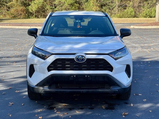 Used 2022 Toyota RAV4 LE image 12