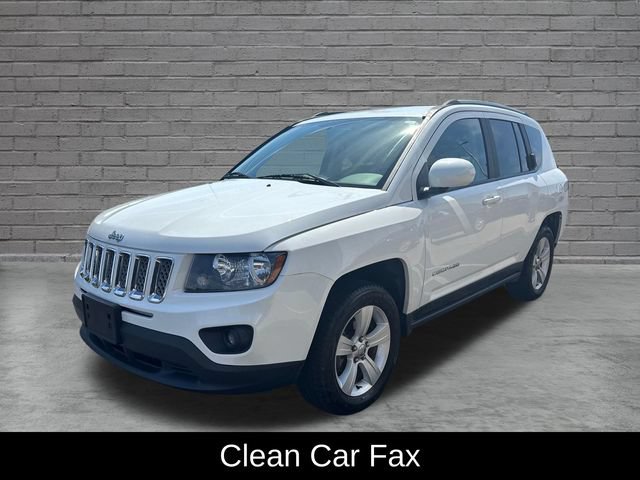 Used 2017 Jeep Compass Latitude AWD/4WD image 8