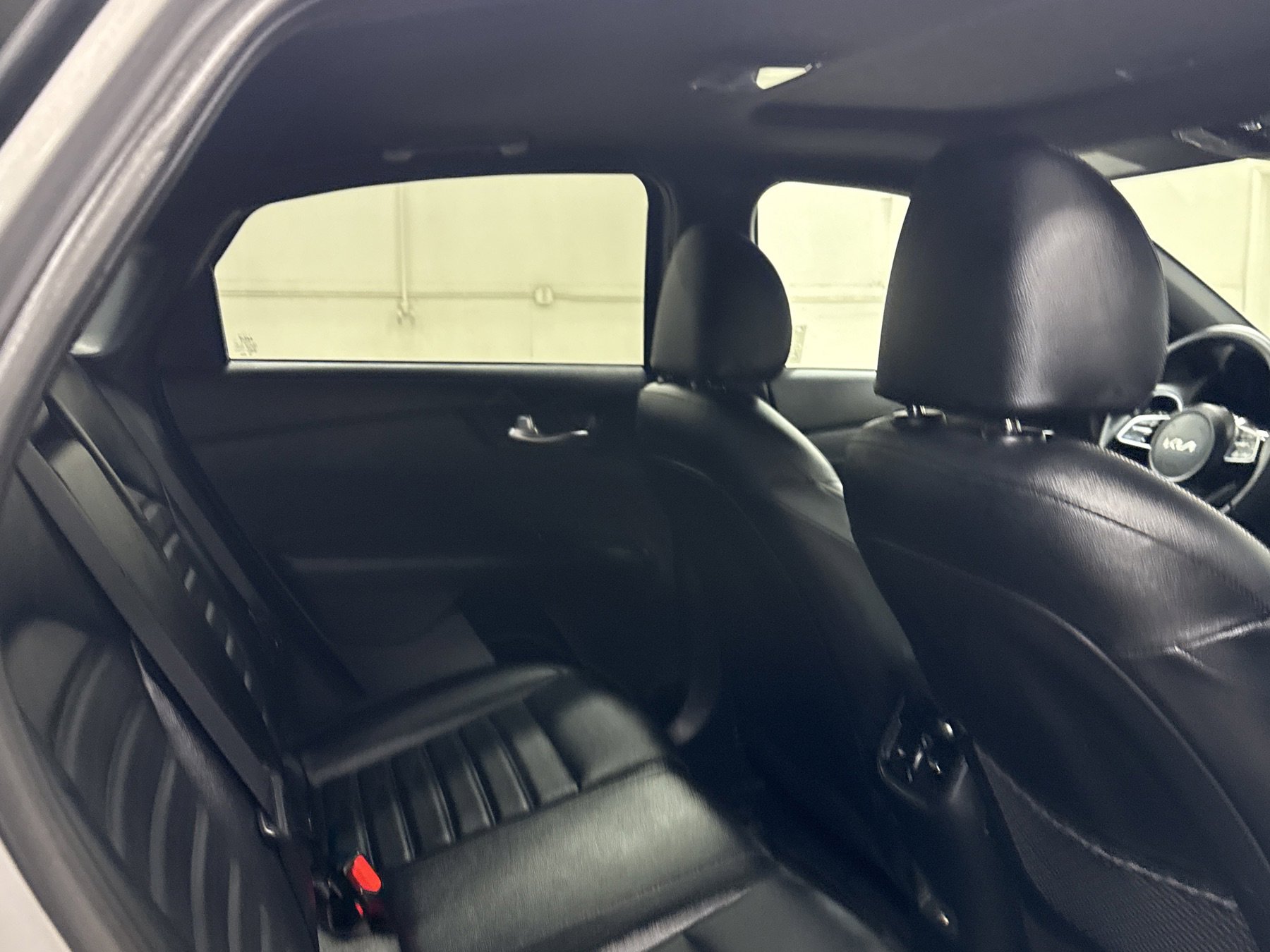 Used 2024 Kia Forte GT-Line w/ GT-Line Premium Package image 17