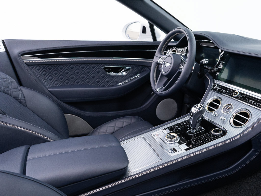 Used 2020 Bentley Continental GT AWD/4WD image 30