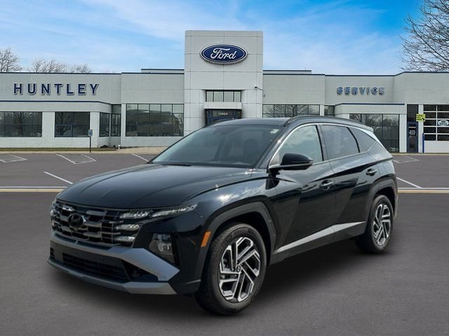 Used 2025 Hyundai Tucson Limited AWD/4WD image 1