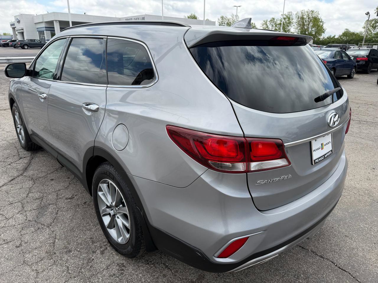 Used 2017 Hyundai Santa Fe SE AWD/4WD image 7