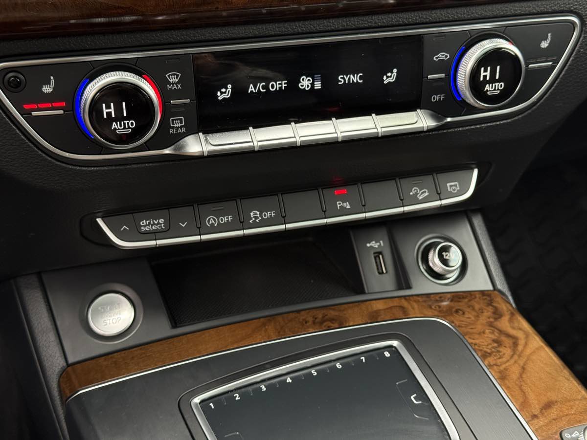 Used 2018 Audi Q5 2.0T Premium Plus image 31