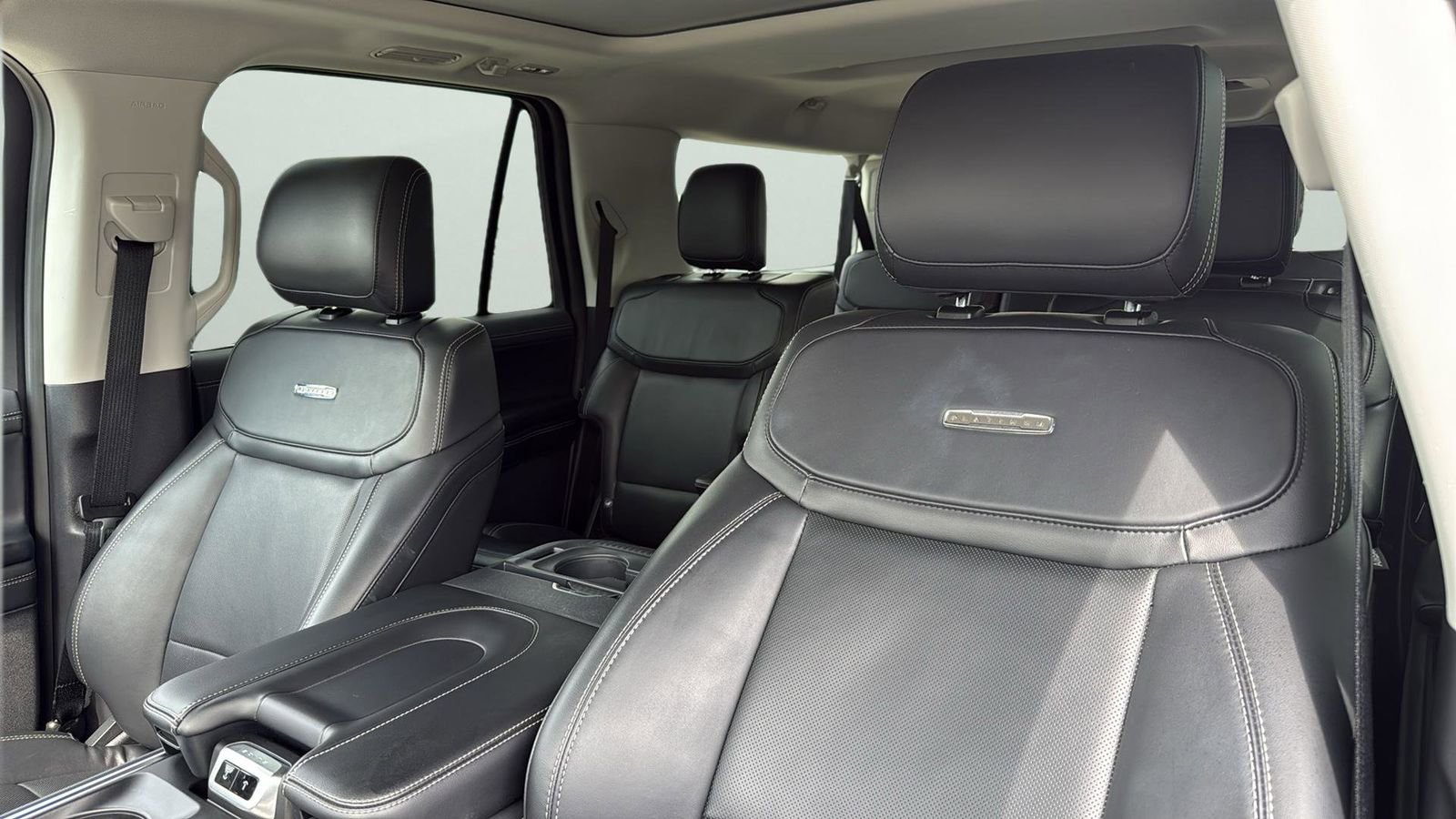 Certified 2025 Ford Expedition Max Platinum AWD/4WD image 10