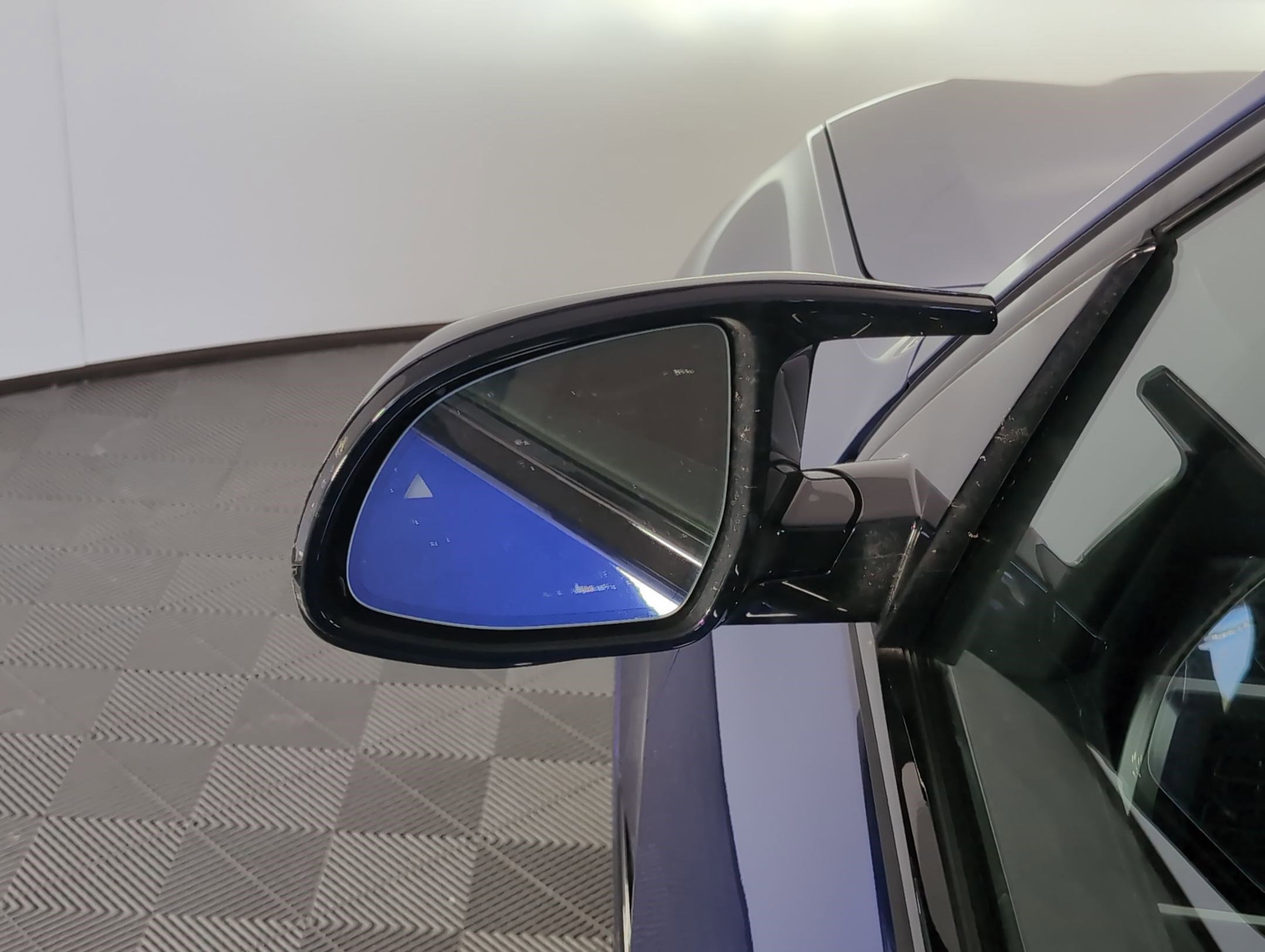 New 2026 BMW X7 M60i image 21