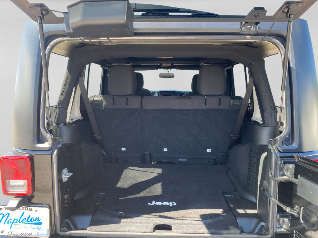 Used 2017 Jeep Wrangler Unlimited Sport w/ Quick Order Package 24S AWD/4WD image 19