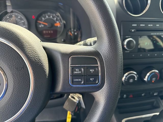 Used 2015 Jeep Compass Sport w/ Power Value Group AWD/4WD image 15