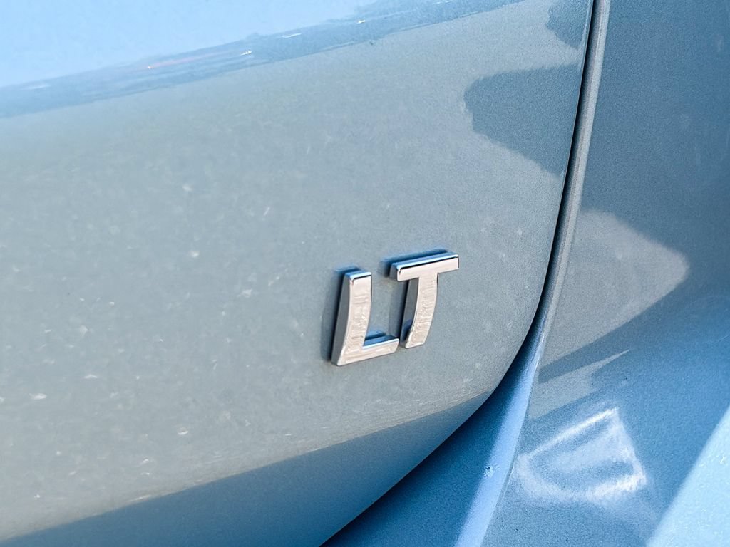 Used 2022 Chevrolet Equinox LT FWD image 11