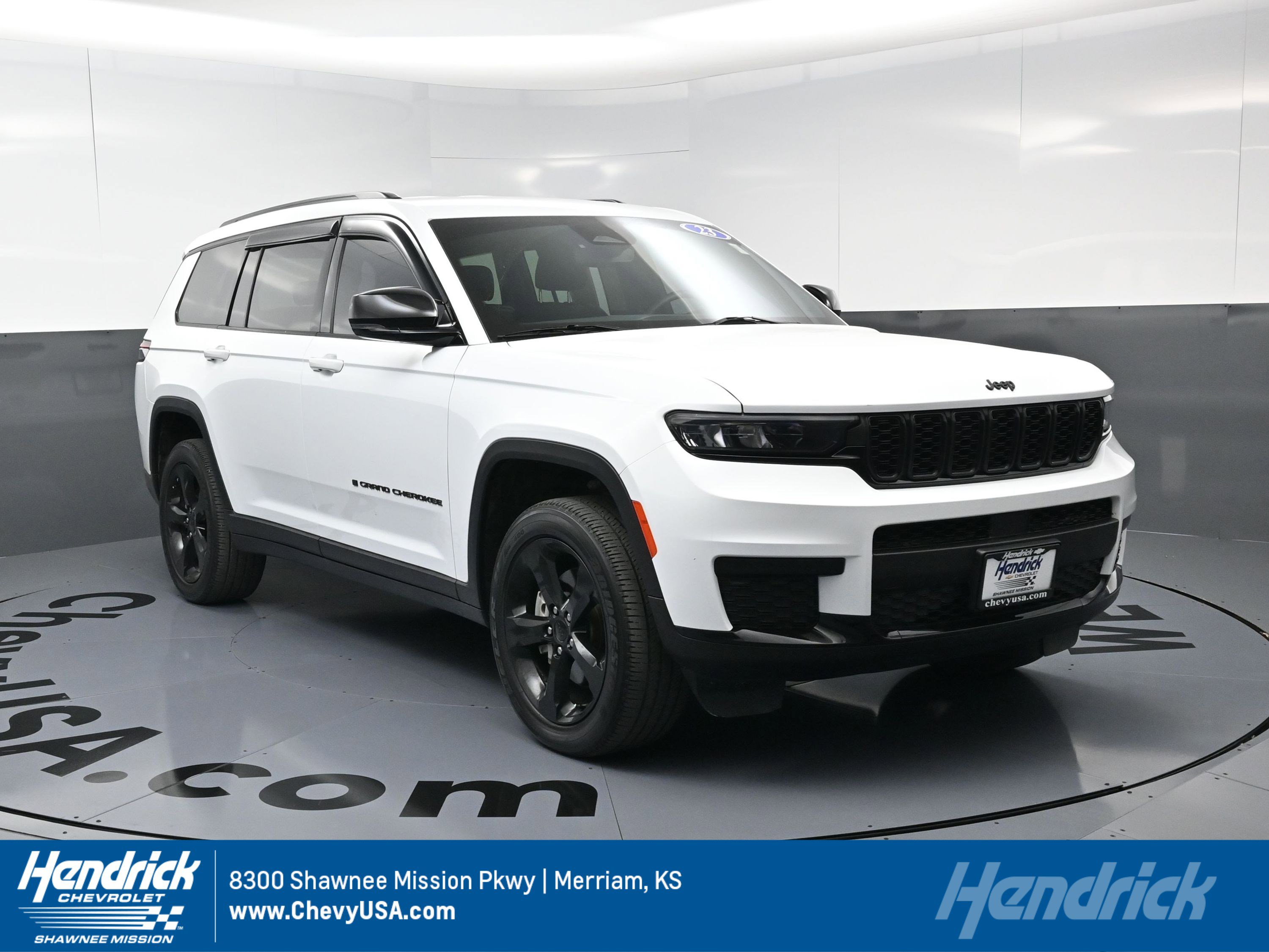 Used 2023 Jeep Grand Cherokee L Laredo