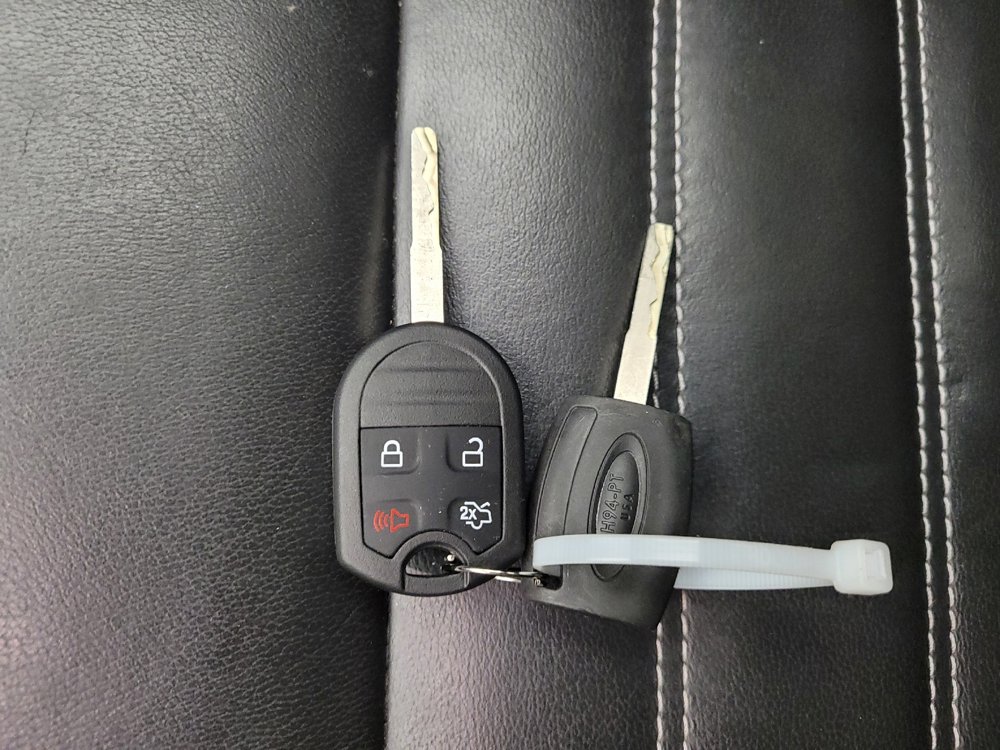 Used 2018 Ford Escape SEL AWD/4WD image 32