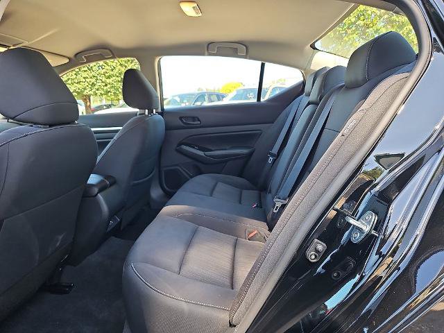 Certified 2023 Nissan Altima 2.5 SV FWD image 13
