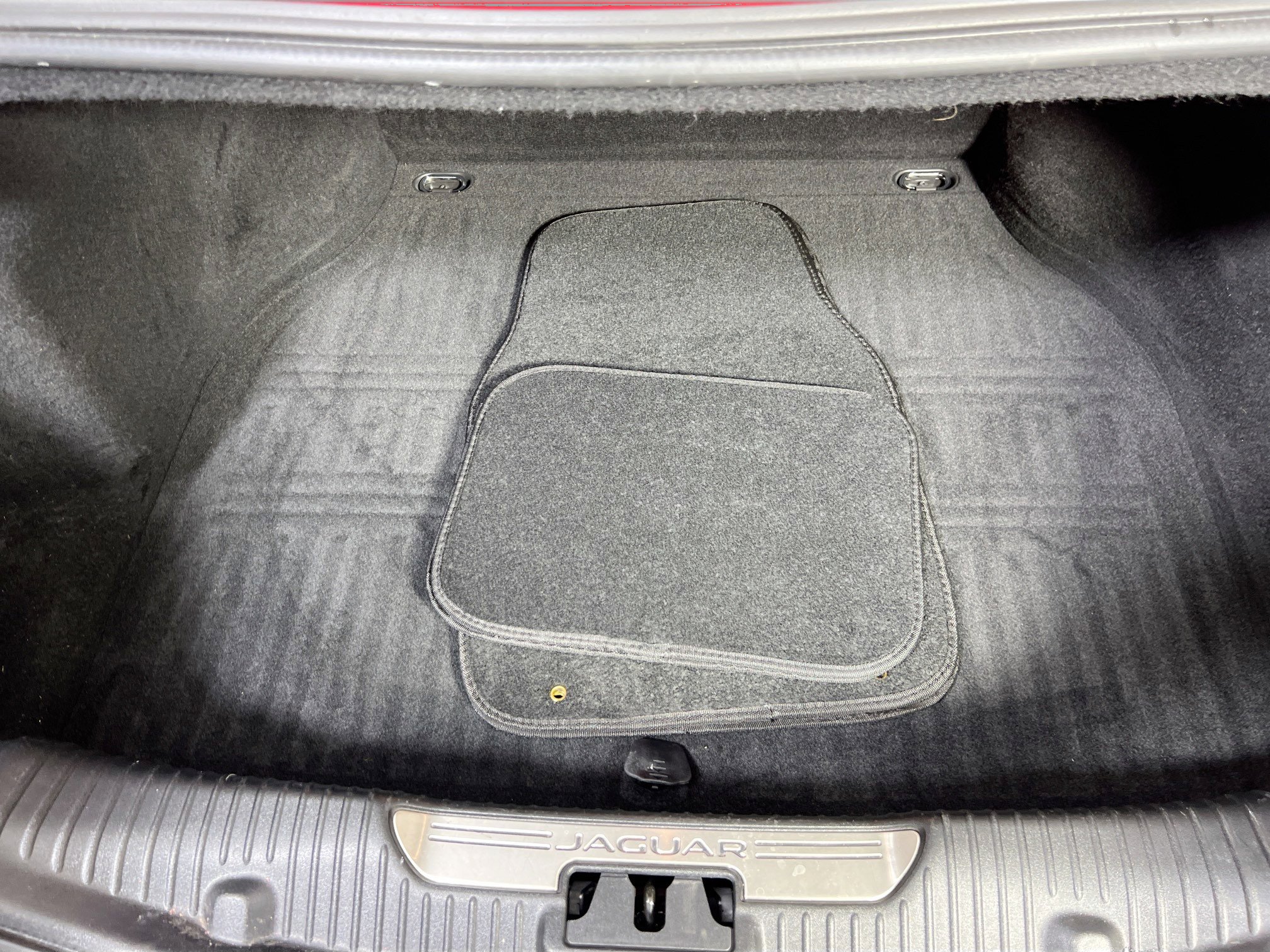 Used 2019 Jaguar XJ L Portfolio image 27