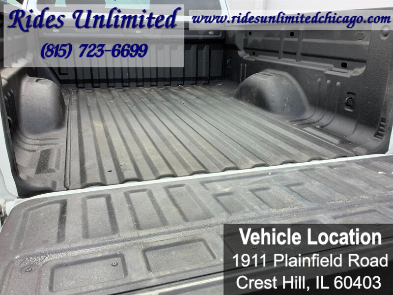 Used 2018 Chevrolet Colorado W/T RWD image 32