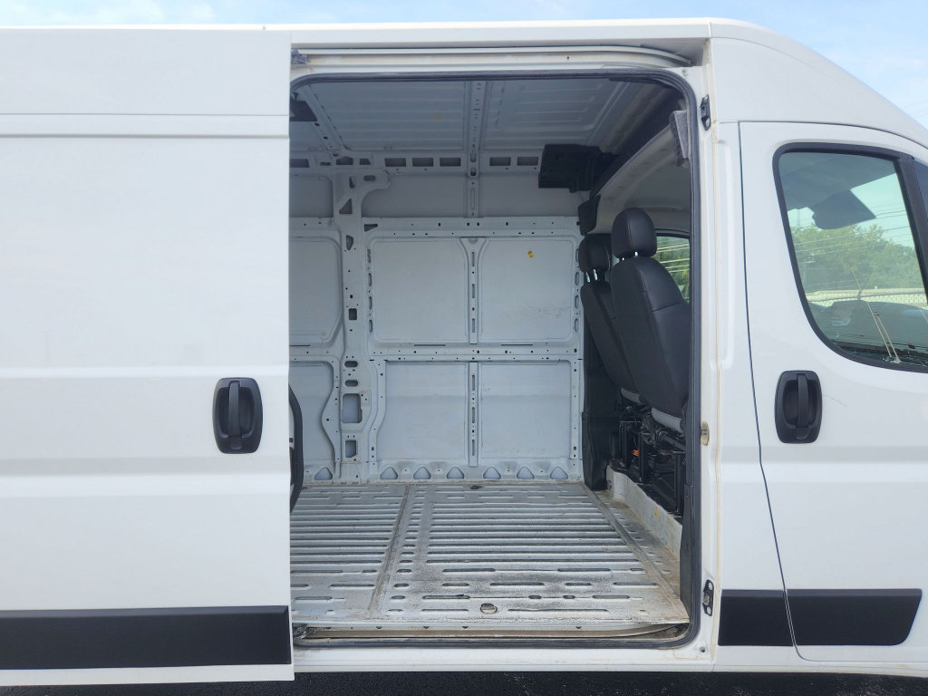 Used 2025 RAM ProMaster 2500 w/ Convenience Group FWD image 23