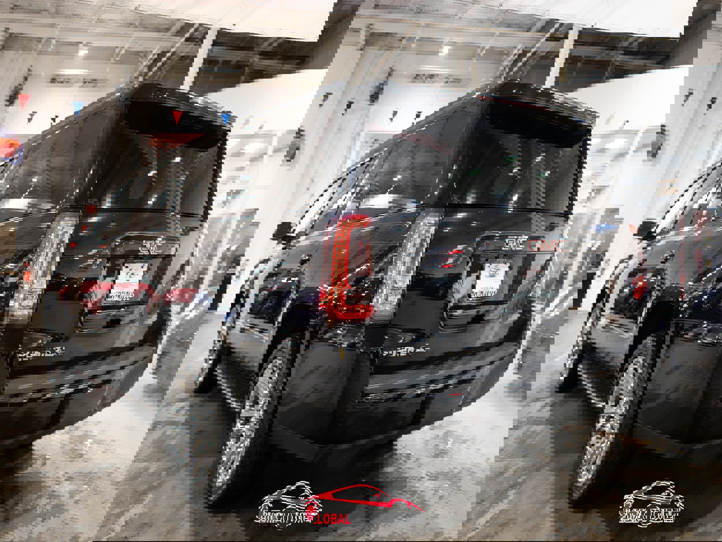 Used 2019 GMC Yukon XL SLT w/ Premium Edition image 5