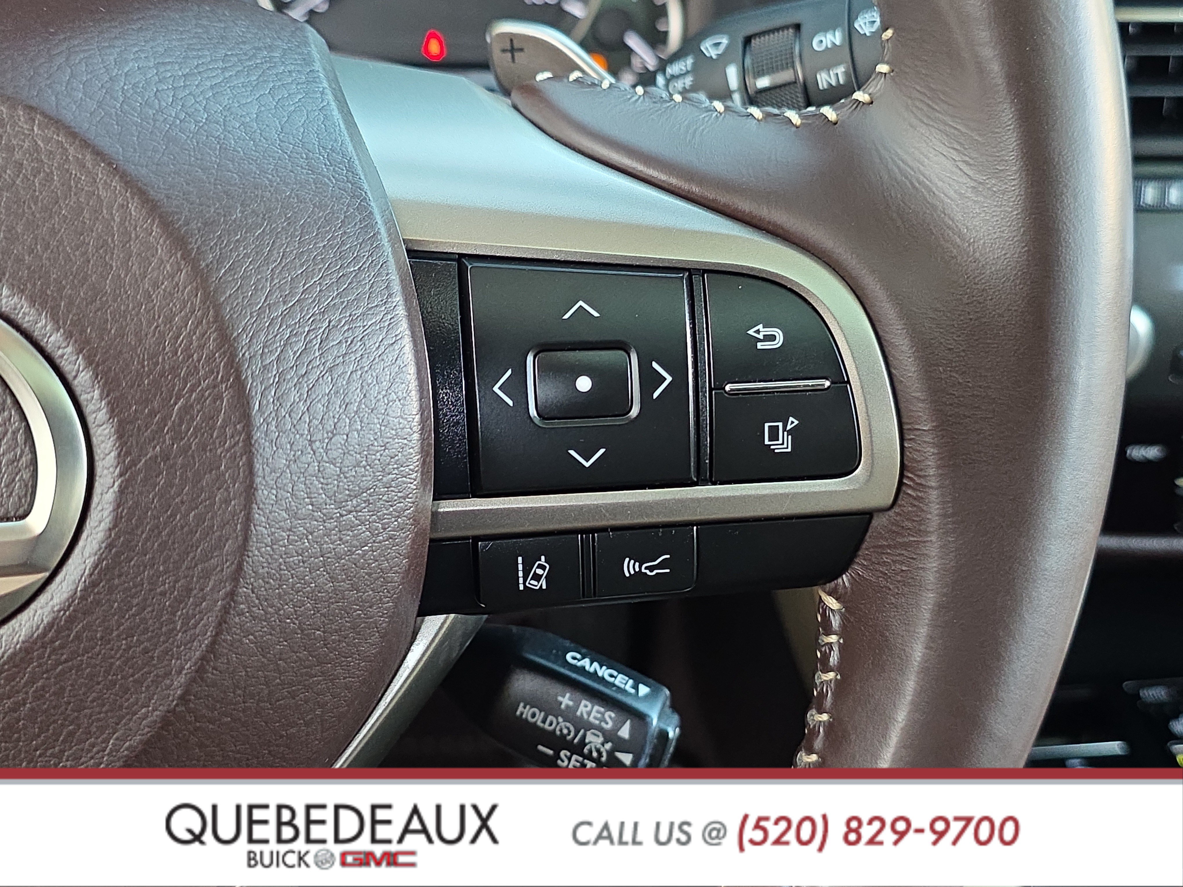 Used 2020 Lexus RX 350L Premium w/ Premium Package AWD/4WD image 16