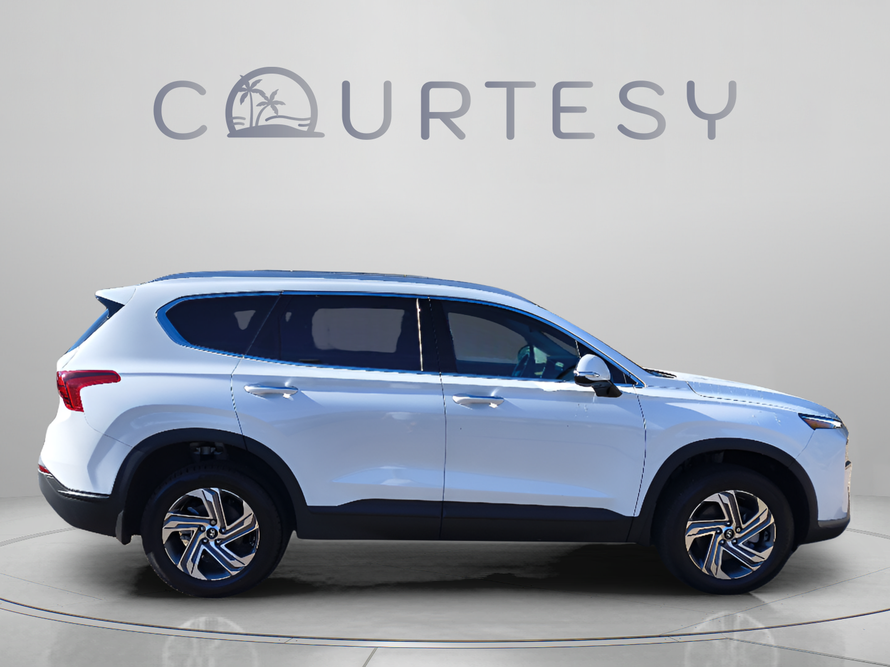 Certified 2023 Hyundai Santa Fe SEL AWD/4WD image 6