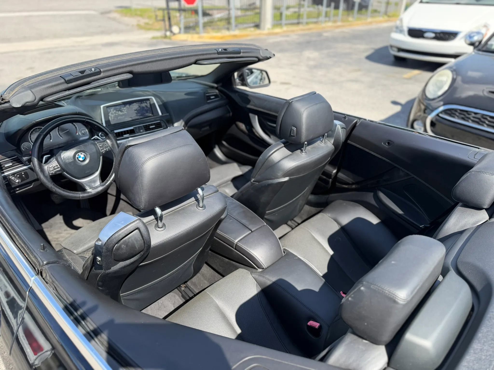 Used 2012 BMW 650i Convertible image 18