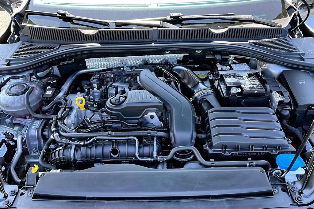 Used 2024 Volkswagen Jetta SE FWD image 30