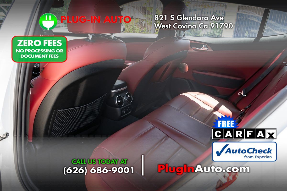 Used 2021 Kia Stinger GT2 RWD image 11