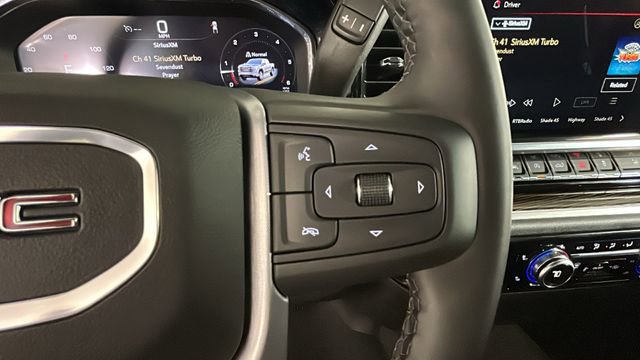 New 2026 GMC Sierra 1500 SLE RWD image 17