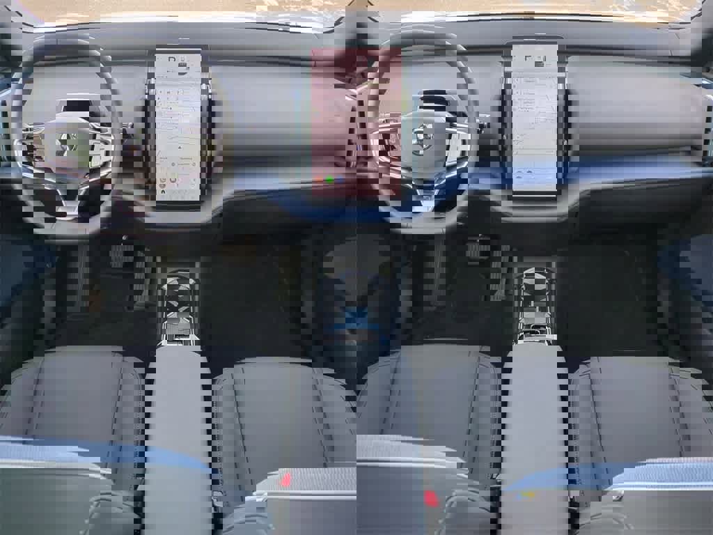 New 2025 Volvo EX30 Plus w/ Climate Package image 7