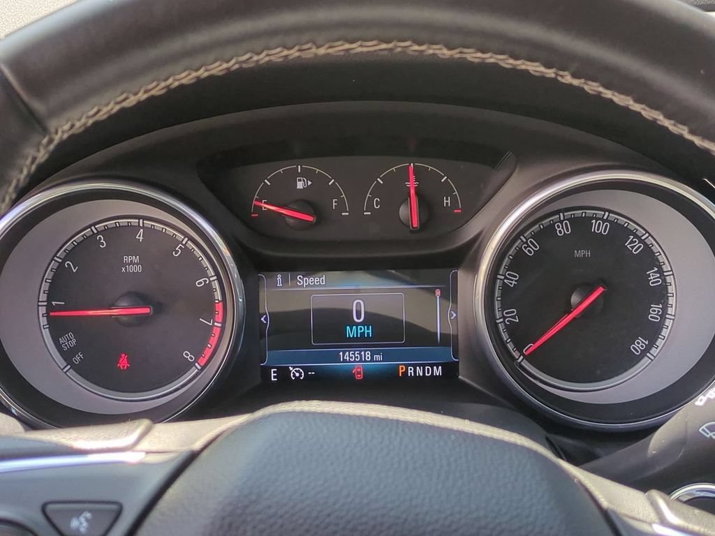 Used 2018 Buick Regal Essence w/ Driver Confidence Package #1 AWD/4WD image 19