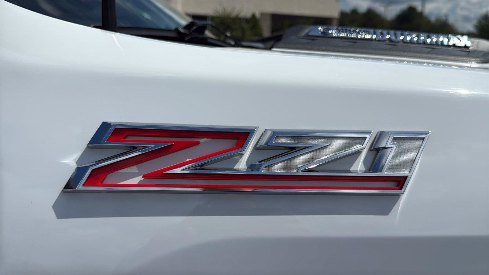 Used 2021 Chevrolet Silverado 2500 LTZ w/ Z71 Chrome Sport Edition AWD/4WD image 9