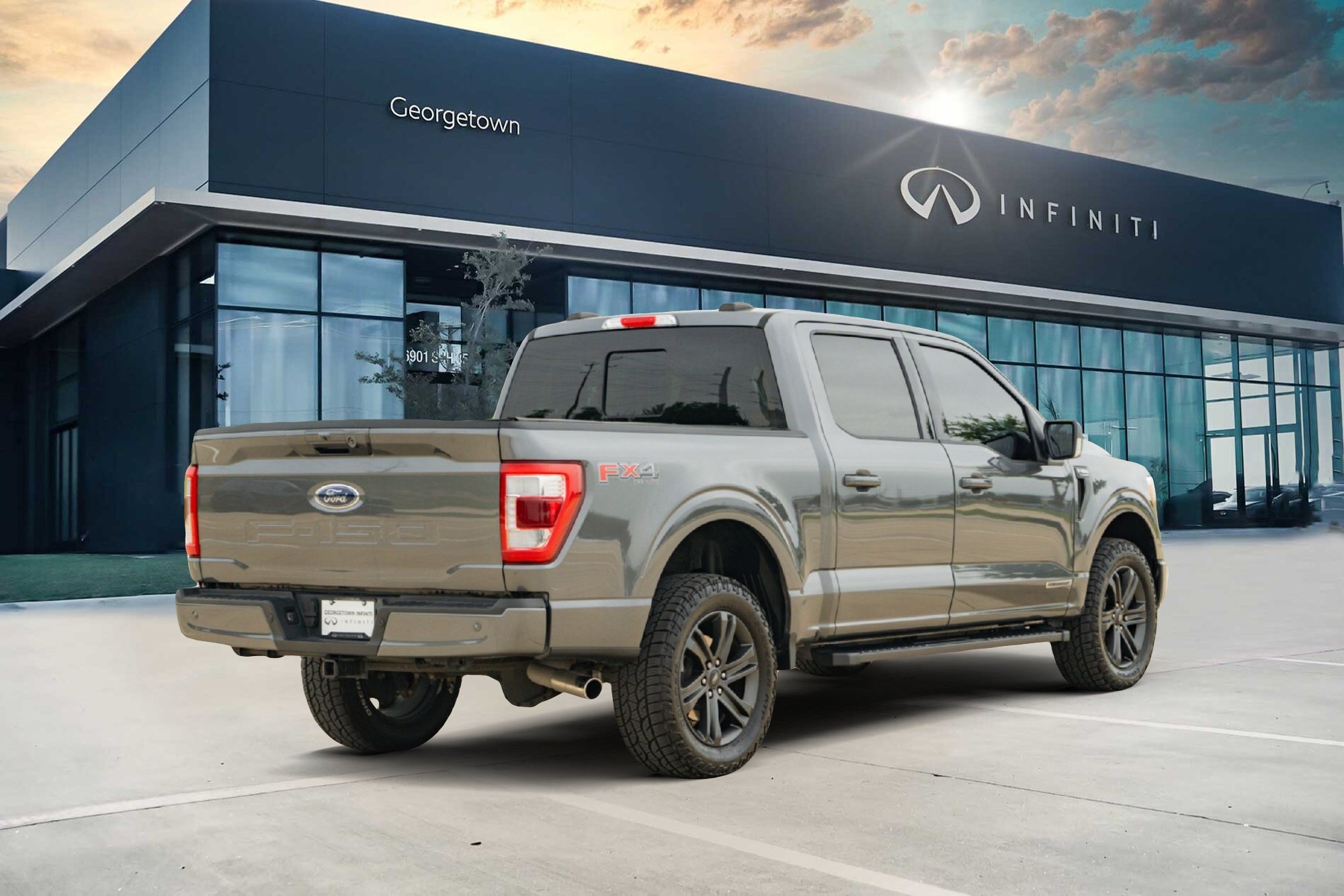 Used 2023 Ford F150 Lariat w/ Max Trailer Tow Package AWD/4WD image 4