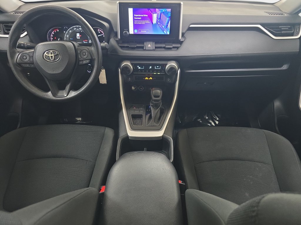 Used 2024 Toyota RAV4 LE FWD image 10