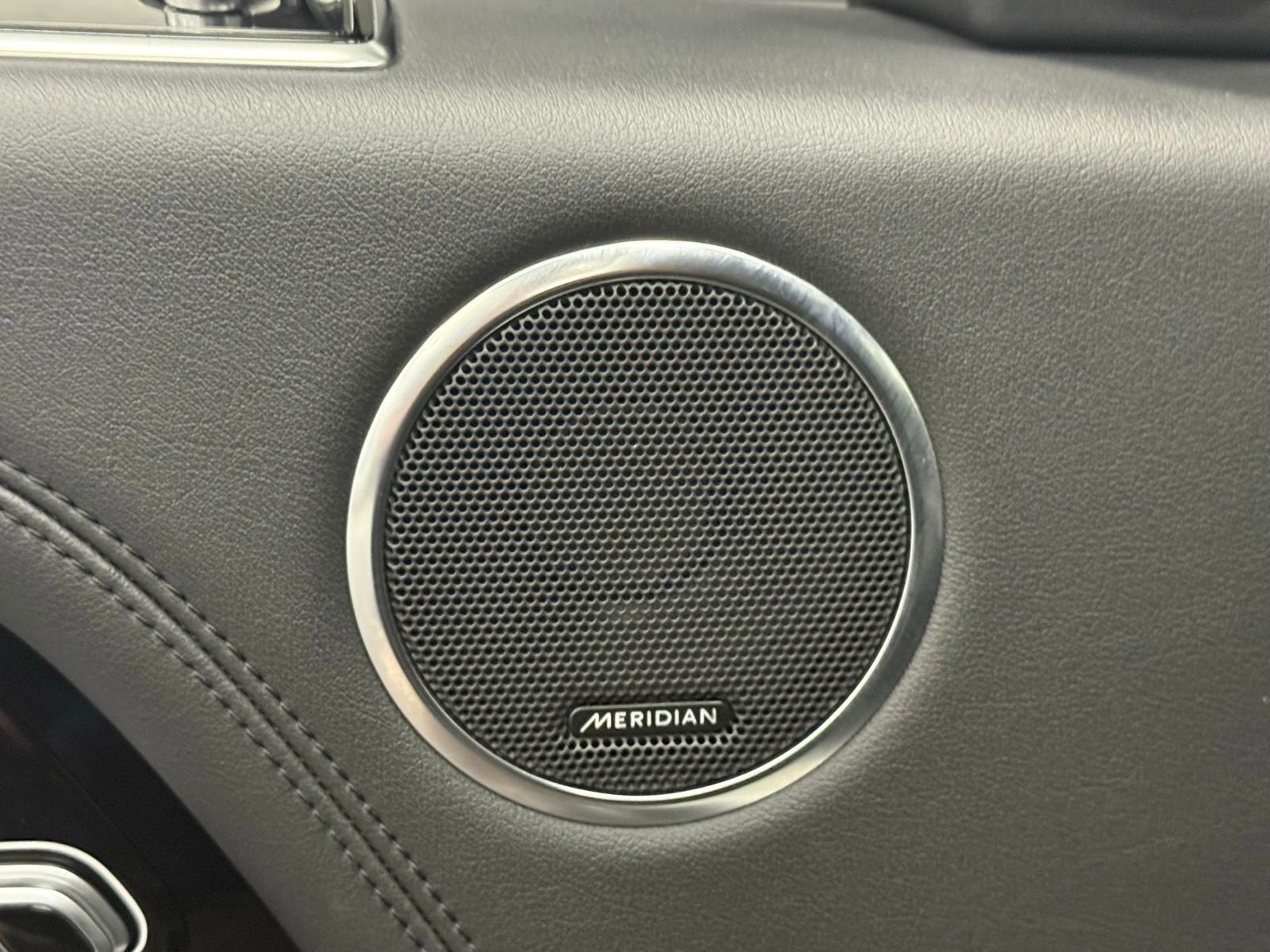 Used 2021 Land Rover Range Rover Westminster Edition image 19