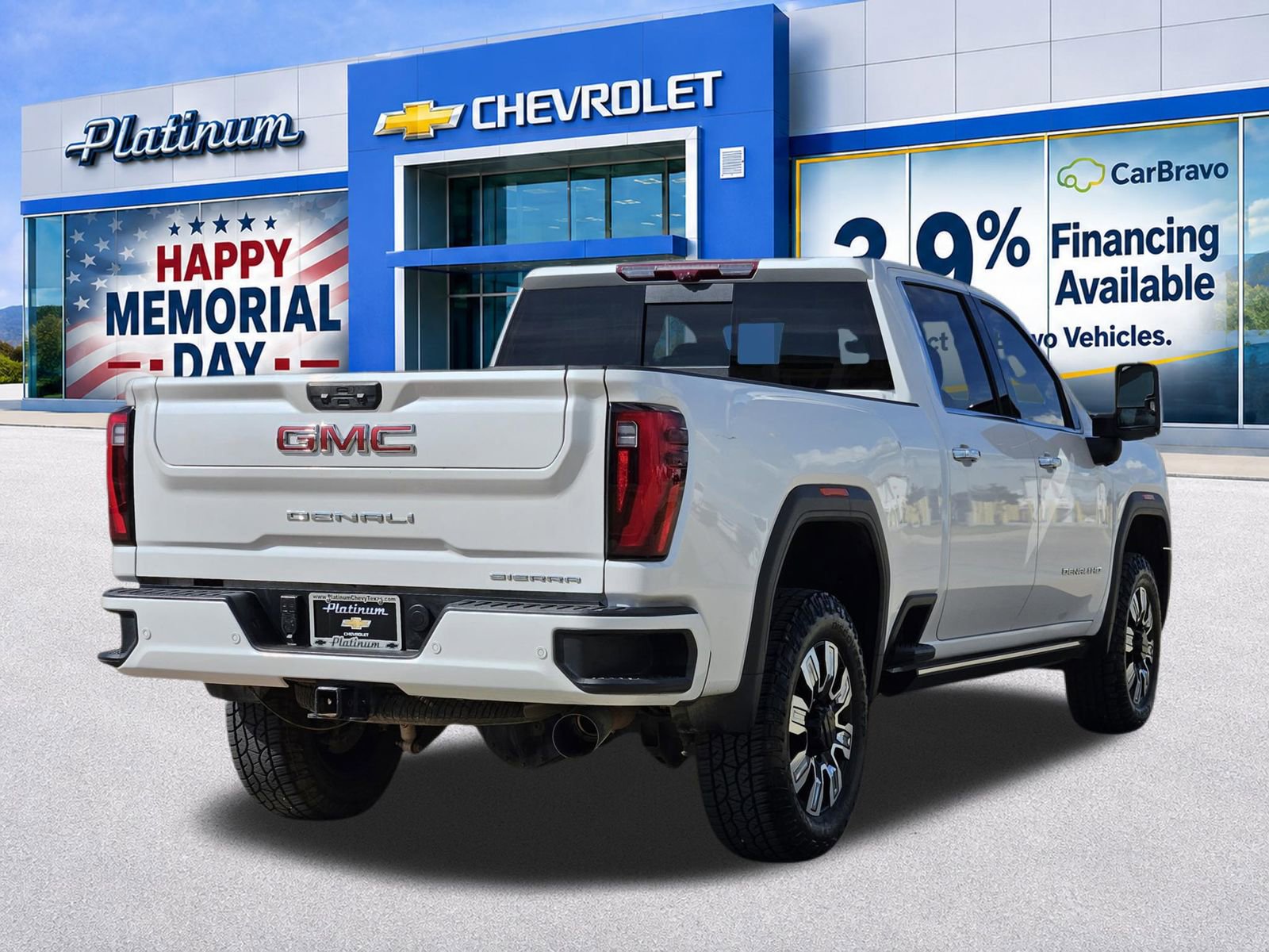 Used 2024 GMC Sierra 2500 Denali w/ Denali Reserve Package AWD/4WD image 5