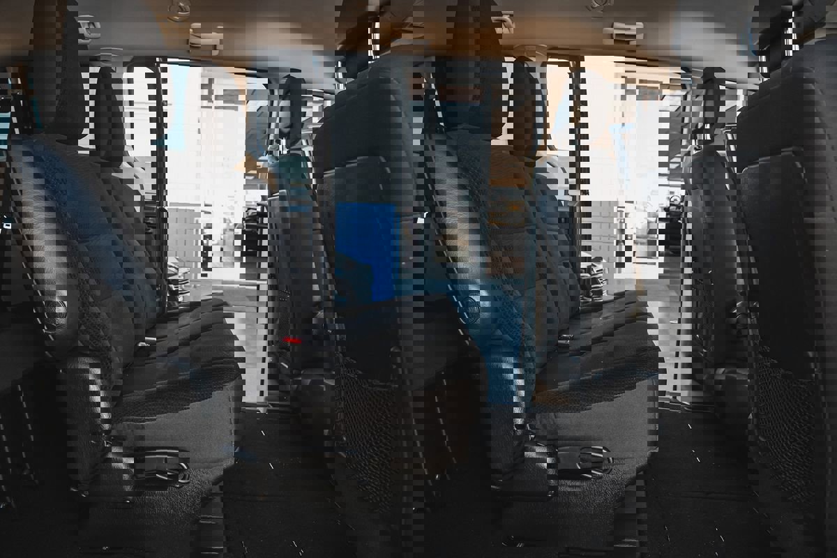 Used 2019 Dodge Grand Caravan SE image 16