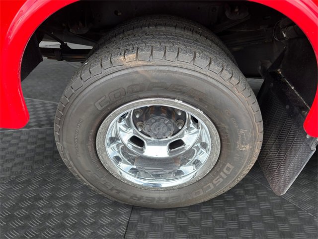 Used 2021 RAM 3500 Tradesman w/ Chrome Appearance Group image 13