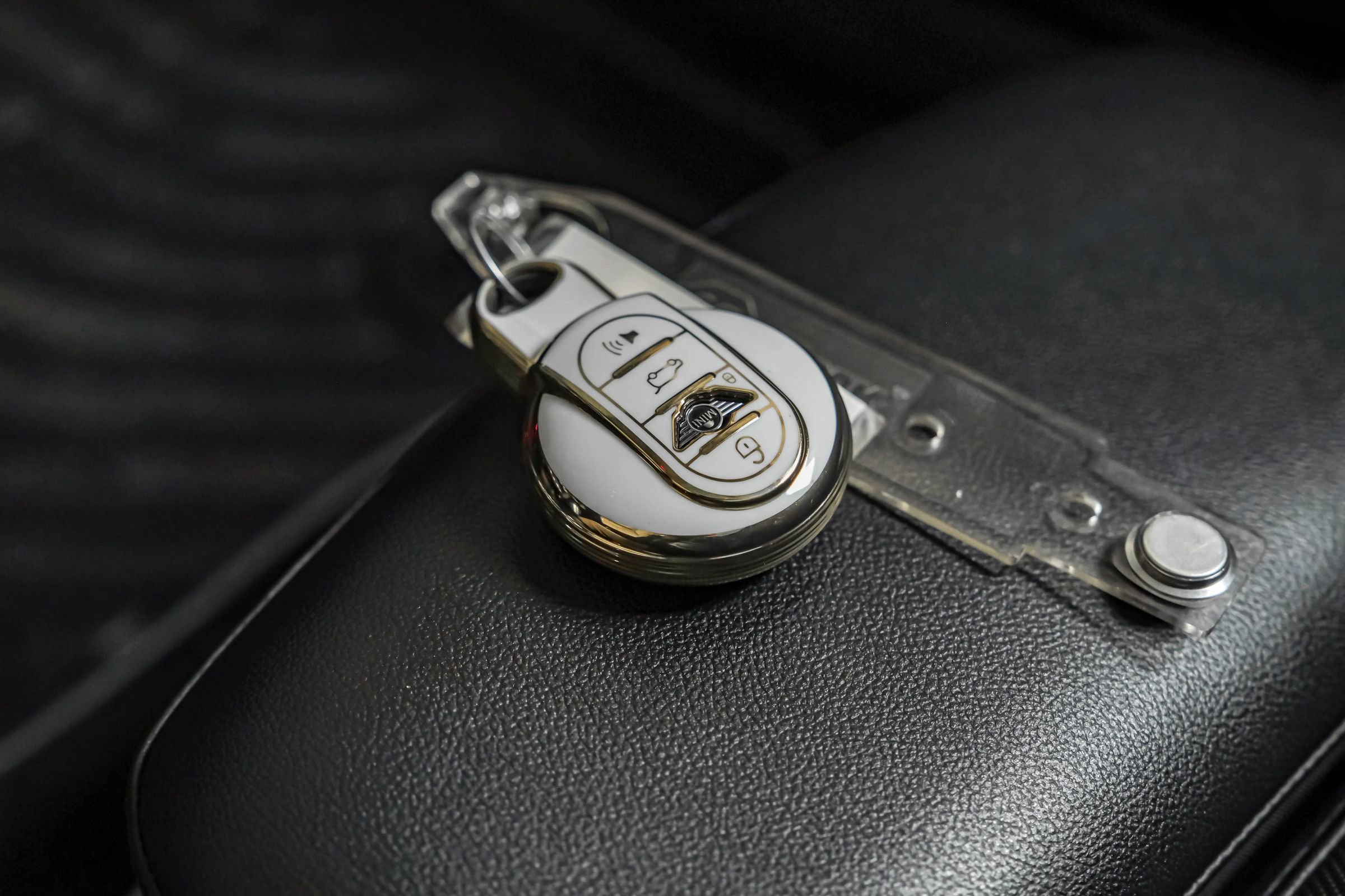 Used 2019 MINI Cooper S w/ Premium Package image 52