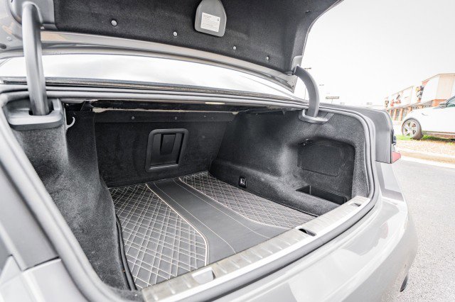 Used 2022 BMW M760i xDrive w/ Luxury Rear Seating Package image 90