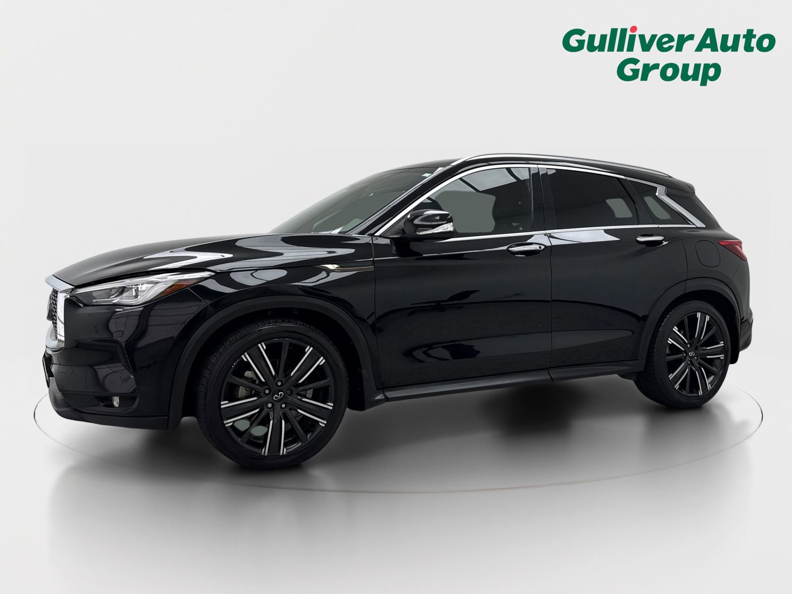 Used 2021 INFINITI QX50 Luxe w/ Appearance Package FWD image 2