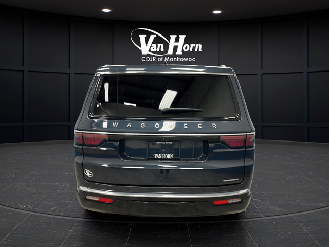 Used 2024 Jeep Wagoneer Series II w/ Premium Group I AWD/4WD image 6