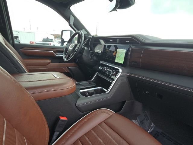 Used 2025 GMC Sierra 2500 Denali Ultimate image 21