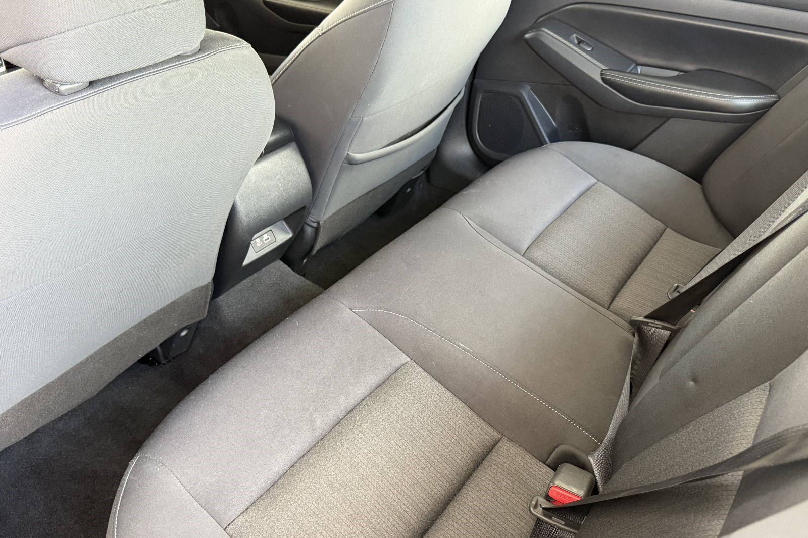 Used 2022 Nissan Altima 2.5 SV FWD image 25