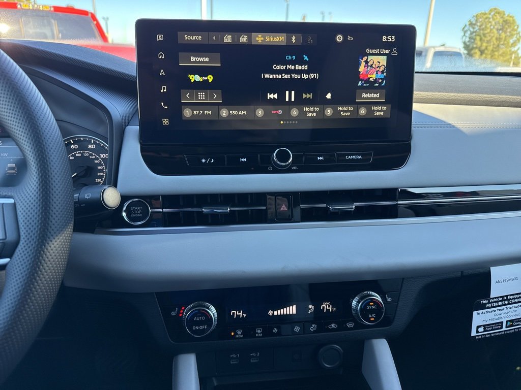 New 2025 Mitsubishi Outlander SE image 15