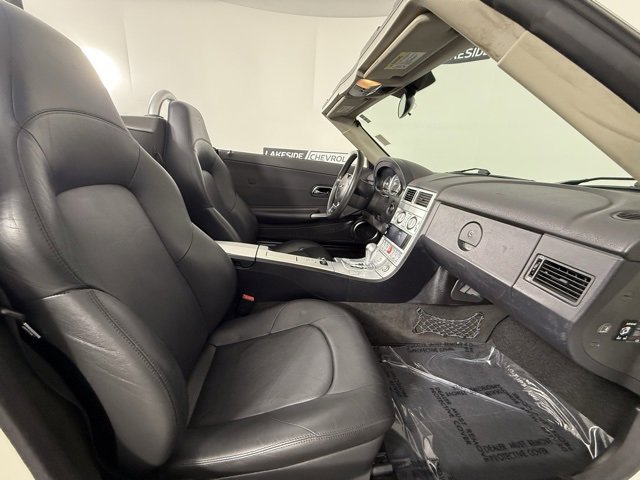 Used 2005 Chrysler Crossfire Limited image 16