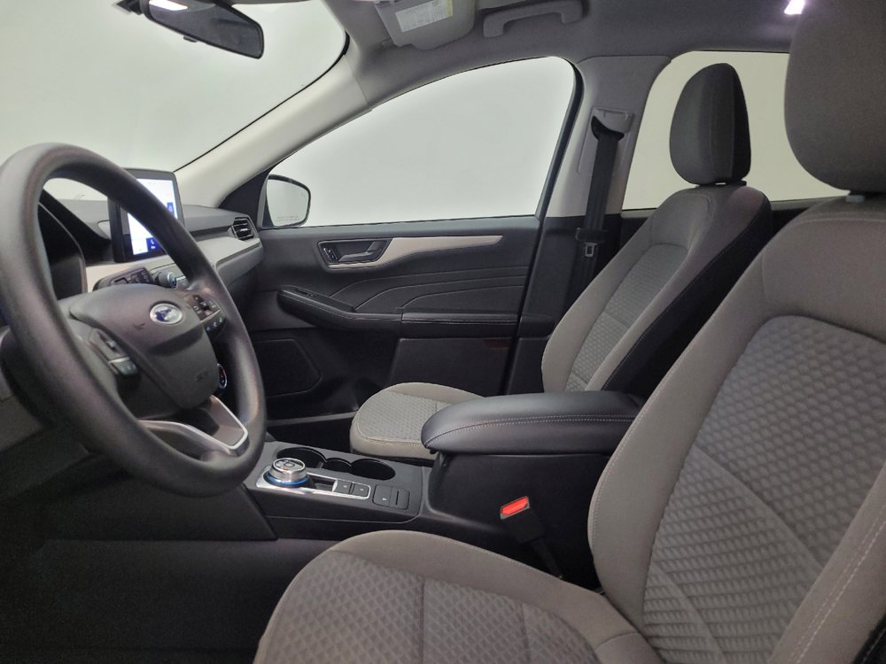 Used 2022 Ford Escape SE FWD image 17