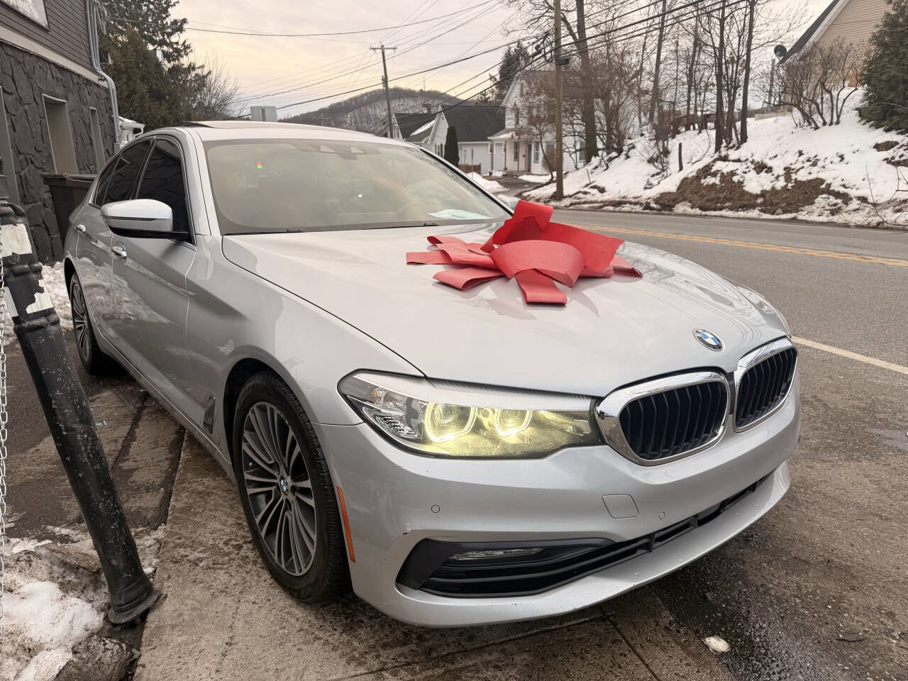 Used 2018 BMW 530i xDrive image 4