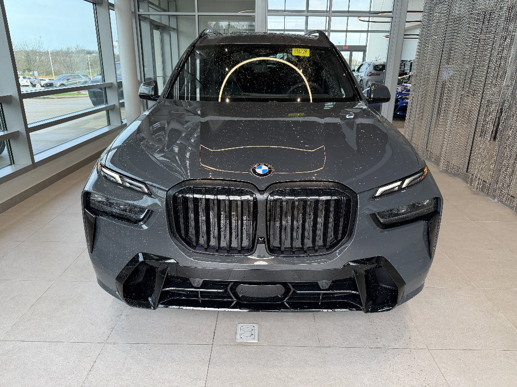 New 2027 BMW X7 xDrive40i AWD/4WD image 2