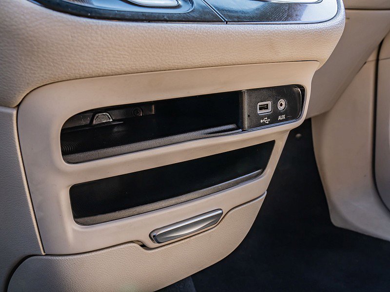 Used 2020 Chrysler Pacifica Limited image 25