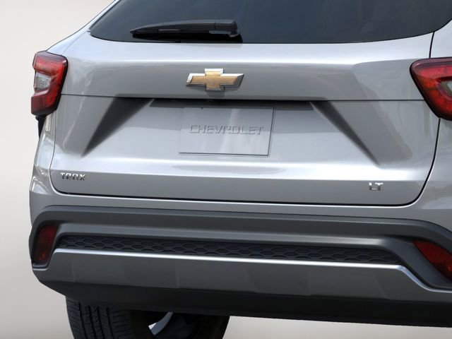 New 2026 Chevrolet Trax LT w/ Sunroof Package image 14