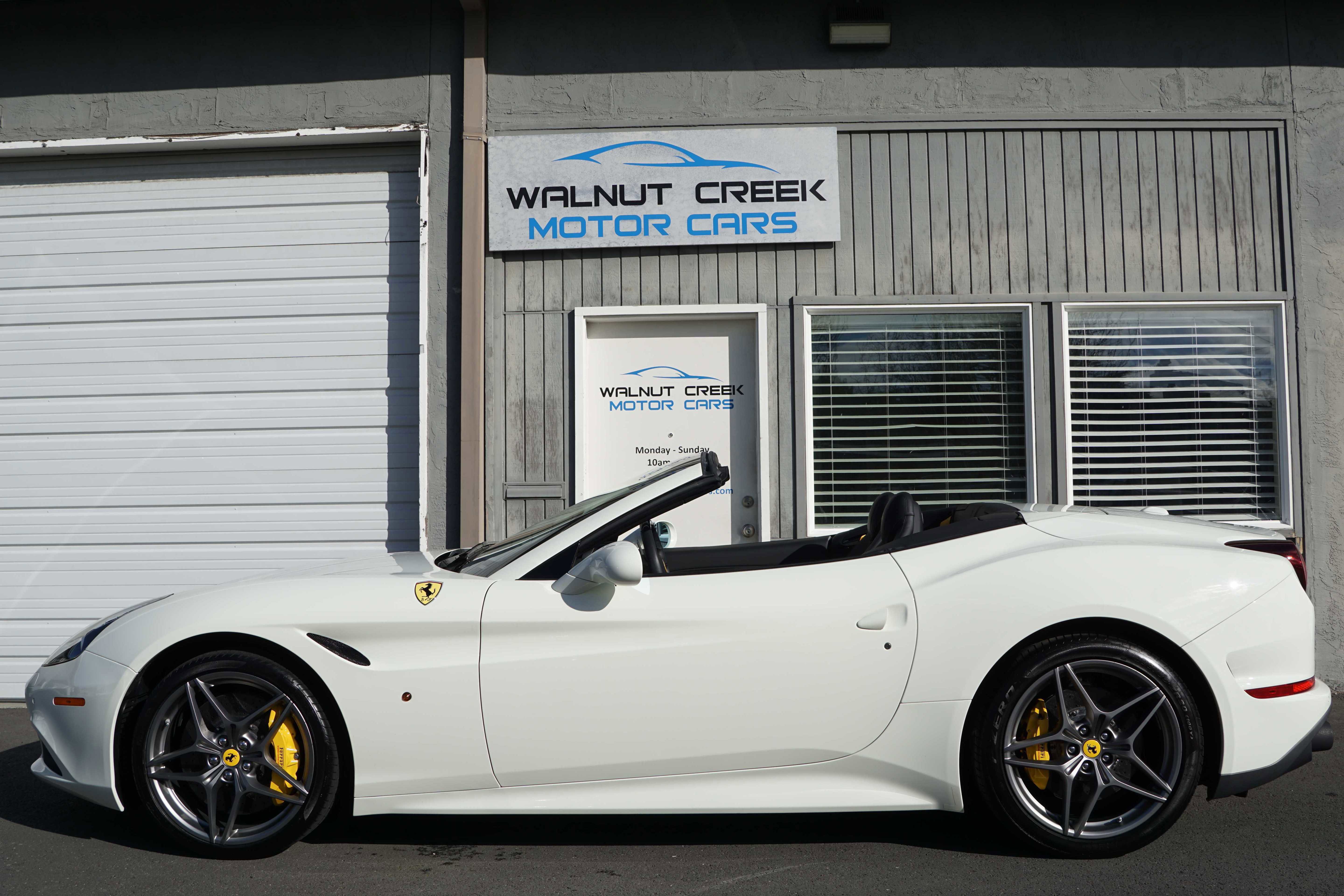 Used 2017 Ferrari California T image 41